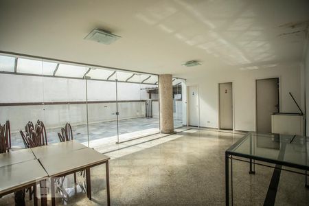 Apartamento para alugar com 82m², 2 quartos e 1 vagaÁrea comum - Salão de festas