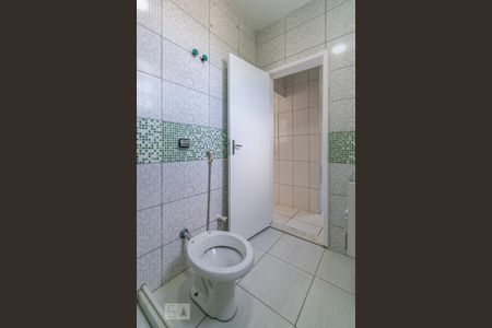 Casa para alugar com 80m², 2 quartos e sem vaga Casa para alugar com 80m², 2 quartos e sem vagaBanheiro