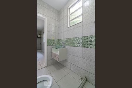 Casa para alugar com 80m², 2 quartos e sem vaga Casa para alugar com 80m², 2 quartos e sem vagaBanheiro