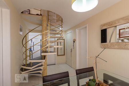 Sala de apartamento para alugar com 3 quartos, 120m² em Vila Menck, Osasco