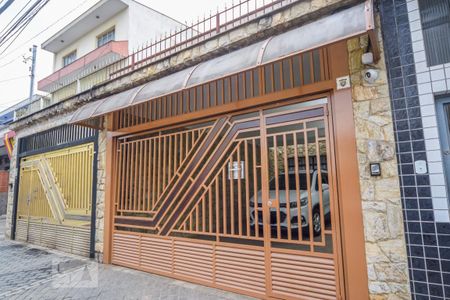 Casa à venda com 150m², 3 quartos e 4 vagasFachada