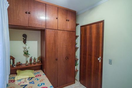 Casa à venda com 150m², 3 quartos e 4 vagasSuíte 2