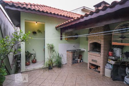 Casa à venda com 150m², 3 quartos e 4 vagasÁrea de Churrasqueira
