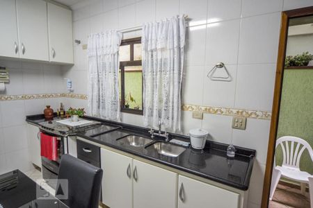 Casa à venda com 150m², 3 quartos e 4 vagasCozinha