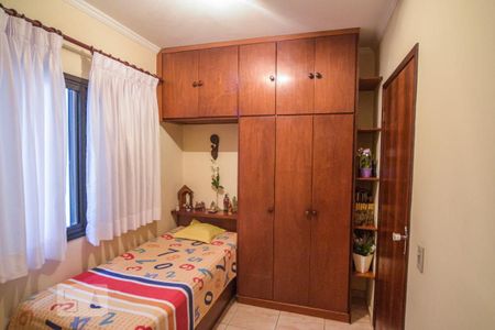 Casa à venda com 150m², 3 quartos e 4 vagasSuíte 2