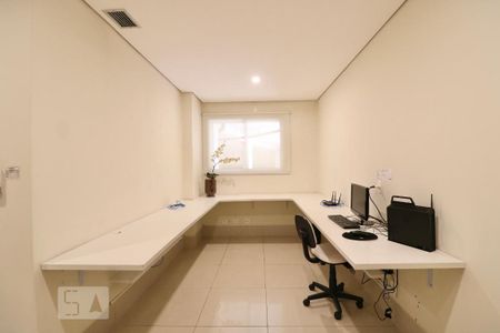 Apartamento à venda com 66m², 2 quartos e 1 vagaÁrea comum - Sala de Reunião