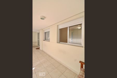 Apartamento à venda com 66m², 2 quartos e 1 vagaVaranda