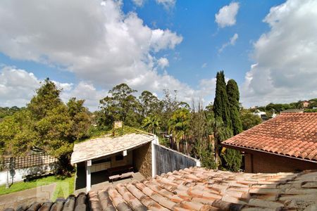 Casa à venda com 390m², 4 quartos e 5 vagas Casa à venda com 390m², 4 quartos e 5 vagasVista da Suíte 1