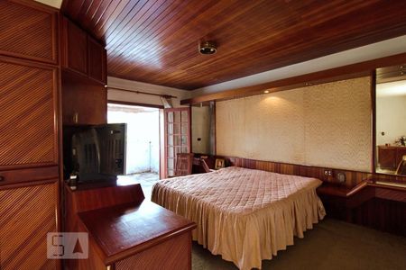 Casa à venda com 390m², 4 quartos e 5 vagas Casa à venda com 390m², 4 quartos e 5 vagasSuíte 1