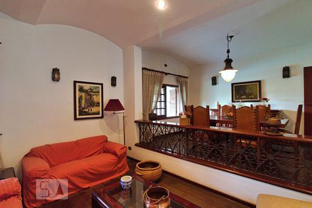 Sala de casa à venda com 4 quartos, 390m² em Jardim Leonor, São Paulo