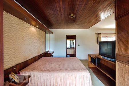 Casa à venda com 390m², 4 quartos e 5 vagas Casa à venda com 390m², 4 quartos e 5 vagasSuíte 1