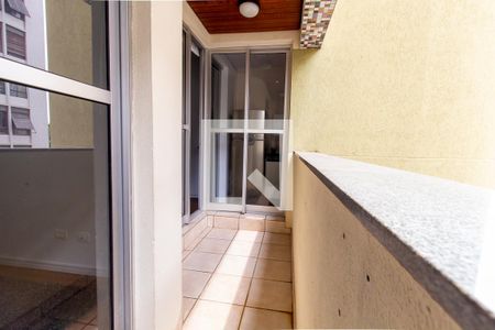 Sacada de apartamento para alugar com 1 quarto, 50m² em Centro, Curitiba