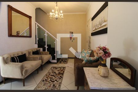 Sala de casa de condomínio à venda com 3 quartos, 84m² em Jardim Santa Cruz (campo Grande), São Paulo