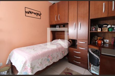 Casa de condomínio à venda com 84m², 3 quartos e 2 vagasQuarto 2