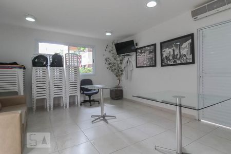 Apartamento à venda com 45m², 2 quartos e 1 vaga Apartamento à venda com 45m², 2 quartos e 1 vagaSalão de Festas
