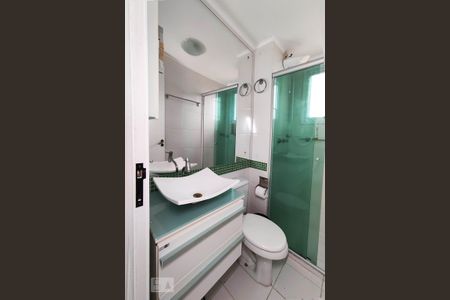 Apartamento para alugar com 80m², 2 quartos e 1 vaga Apartamento para alugar com 80m², 2 quartos e 1 vagaBanheiro