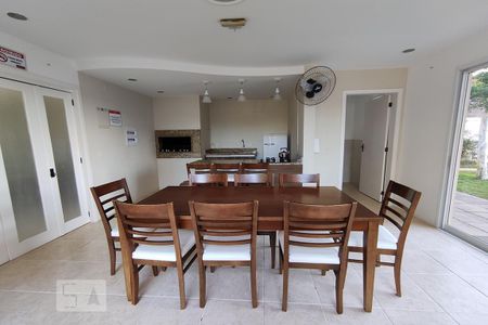 Apartamento para alugar com 80m², 2 quartos e 1 vaga Apartamento para alugar com 80m², 2 quartos e 1 vagaÁrea comum - Salão de festas