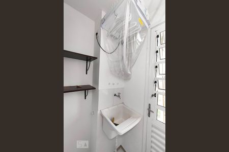 Apartamento para alugar com 80m², 2 quartos e 1 vaga Apartamento para alugar com 80m², 2 quartos e 1 vagaÁrea de Serviço