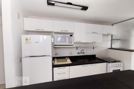 Apartamento para alugar com 80m², 2 quartos e 1 vaga Apartamento para alugar com 80m², 2 quartos e 1 vagaCozinha
