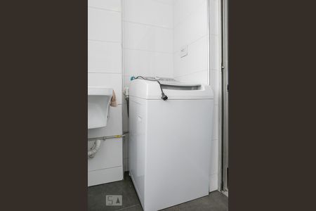 Apartamento para alugar com 76m², 2 quartos e 1 vaga Apartamento para alugar com 76m², 2 quartos e 1 vagaMaquina de Lavar