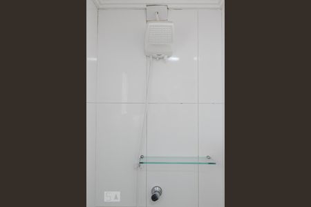 Apartamento para alugar com 76m², 2 quartos e 1 vaga Apartamento para alugar com 76m², 2 quartos e 1 vagaChuveiro