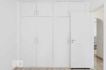 Apartamento para alugar com 76m², 2 quartos e 1 vaga Apartamento para alugar com 76m², 2 quartos e 1 vagaQuarto 1