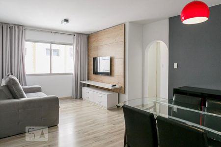 Sala de apartamento para alugar com 2 quartos, 76m² em Pinheiros, São Paulo