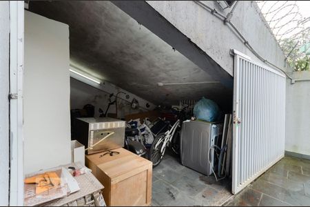 Apartamento para alugar com 185m², 3 quartos e 2 vagasDepósito