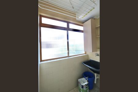 Apartamento à venda com 60m², 2 quartos e 1 vagaÁrea de Serviço