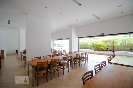 Apartamento à venda com 317m², 4 quartos e 4 vagasÁrea comum - Salão de festas