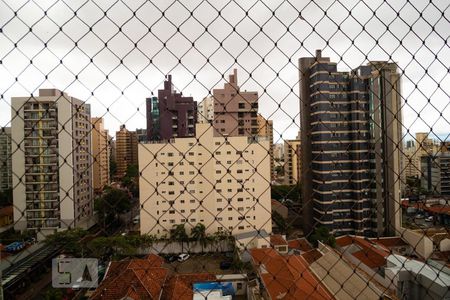 Apartamento à venda com 317m², 4 quartos e 4 vagasVista da Suíte 03