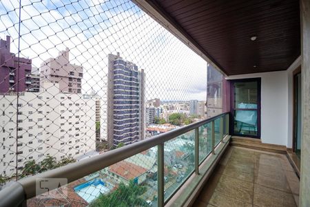 Apartamento à venda com 317m², 4 quartos e 4 vagasSacada das Salas
