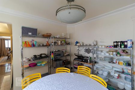 Apartamento à venda com 317m², 4 quartos e 4 vagasSala de Almoço