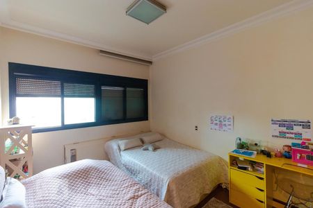 Apartamento à venda com 317m², 4 quartos e 4 vagasSuíte 01