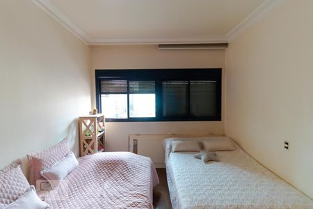 Apartamento à venda com 317m², 4 quartos e 4 vagasSuíte 01