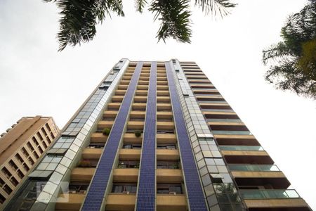 Apartamento à venda com 317m², 4 quartos e 4 vagasFachada
