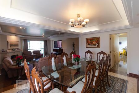 Sala de Jantar de apartamento à venda com 4 quartos, 317m² em Cambuí, Campinas
