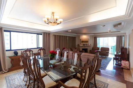 Sala de Jantar de apartamento à venda com 4 quartos, 317m² em Cambuí, Campinas