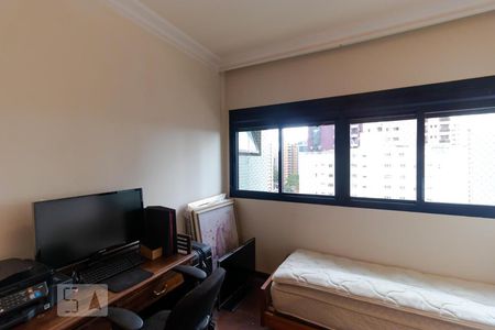 Apartamento à venda com 317m², 4 quartos e 4 vagasSuíte 03
