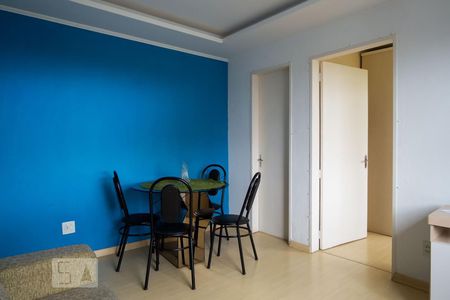 Sala de apartamento para alugar com 1 quarto, 55m² em Azenha, Porto Alegre