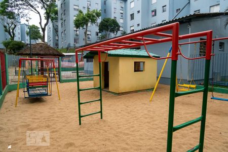 Playground de apartamento para alugar com 1 quarto, 55m² em Azenha, Porto Alegre