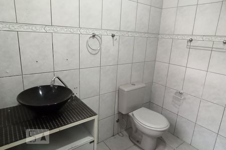 Banheiro de casa à venda com 3 quartos, 200m² em Vila Primavera, São Paulo