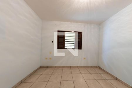 Casa à venda com 200m², 2 quartos e 2 vagasQuarto 