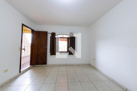 Casa à venda com 200m², 2 quartos e 2 vagasQuarto 