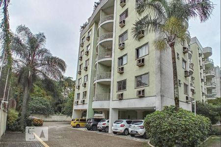 Apartamento à venda com 144m², 3 quartos e 1 vagaFachada