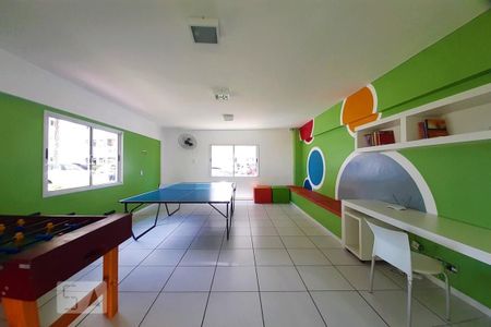 Apartamento à venda com 53m², 2 quartos e 1 vaga Apartamento à venda com 53m², 2 quartos e 1 vagaÁrea comum - Salão de festas