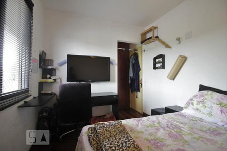 Apartamento à venda com 65m², 2 quartos e 2 vagasSuíte