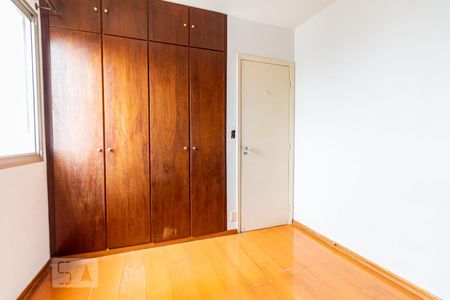 Quarto 1 de apartamento para alugar com 3 quartos, 82m² em Parque Residencial Julia, São Paulo