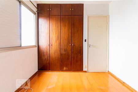 Quarto 1 de apartamento para alugar com 3 quartos, 82m² em Parque Residencial Julia, São Paulo