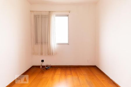 Apartamento para alugar com 82m², 3 quartos e 1 vaga Apartamento para alugar com 82m², 3 quartos e 1 vagaQuarto 3